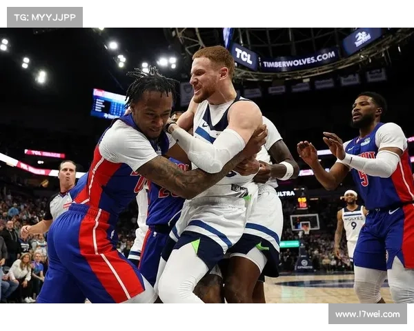 7人被逐!NBA爆发最大规模群殴 森林狼活塞上演全武行 7人被逐!NBA爆发最大规模群殴 森林狼活塞上演全武行